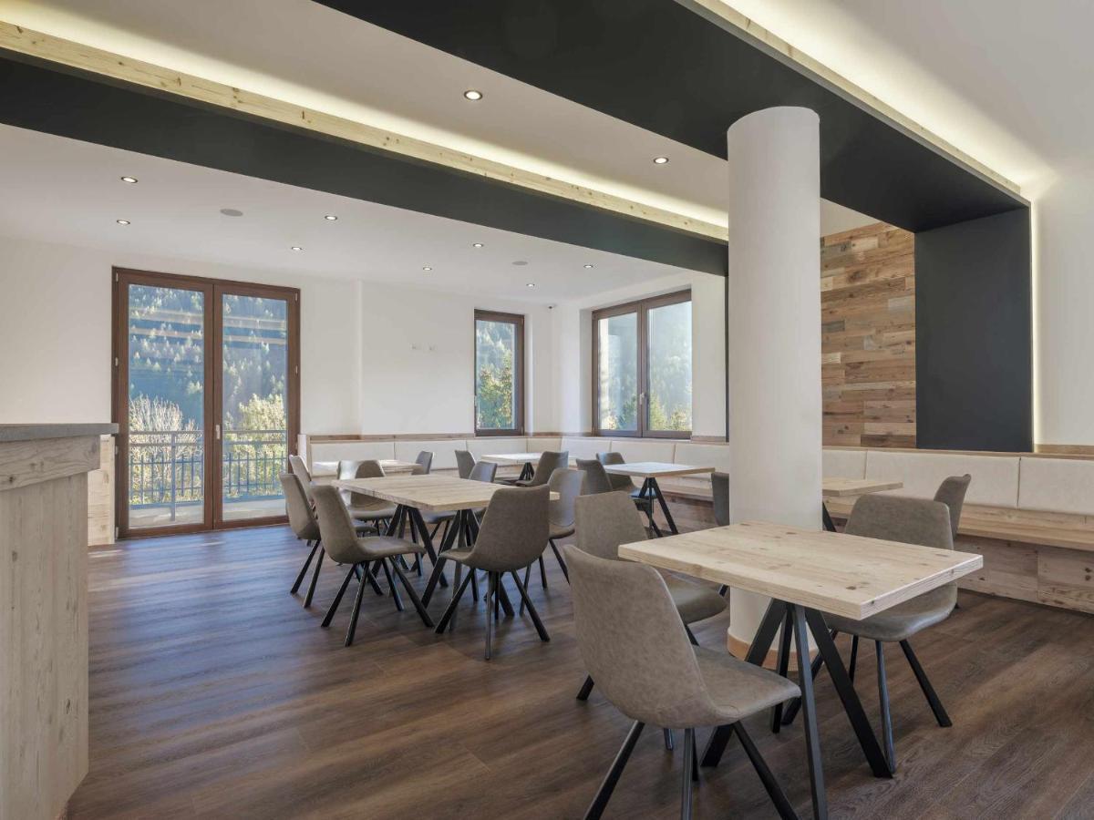 Hotel Garni Alta Valle Vione エクステリア 写真
